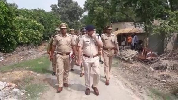 उन्नाव गैंगरेप पीड़ित की मौसी का हुआ अंतिम संस्कार, बेटी बोली- अब लड़ाई लड़ने की हिम्मत नहीं बची