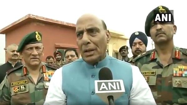 परमाणु बम हमले को लेकर रक्षामंत्री राजनाथ सिंह ने दिया बड़ा बयान, उड़ी पाकिस्तान की नींद