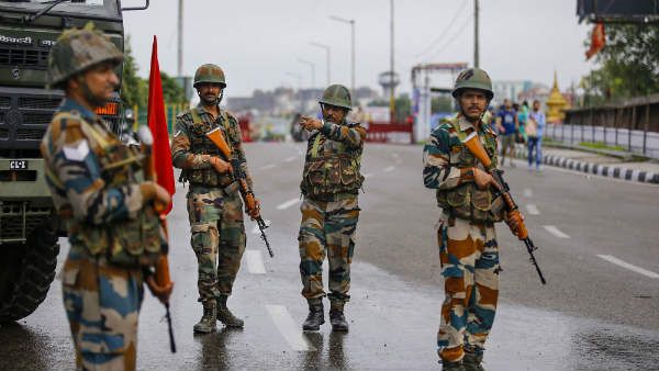 Article 370 पर दिग्गज कांग्रेसी ने कहा, आजादी के समय की भूल को सुधारा गया है