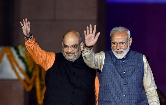 7th Pay Commission: न्यू ईयर से पहले 50 लाख केंद्रीय कर्मियों को मिलेगी खुशखबरी, 10 नवंबर को मोदी सरकार लेगी बड़ा फैसला