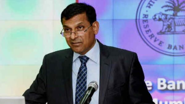 आर्थिक मंदी पर RBI के पूर्व गवर्नर रघुराम राजन ने जताई चिंता, सरकार के दी ये सलाह