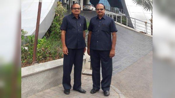 Friendship Day : शंकर एंड शंकर की दोस्ती है मिसाल, दोनों की शक्ल, पहनावा व नाम समान, बच्चे भी 4-4