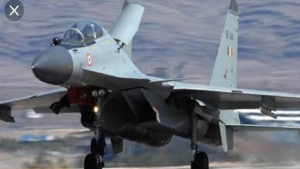 IAF 33 लड़ाकू विमान खरीदने का कर रही है प्लॉन, मिग 29 और सुखोई 30 फाइटर जेट हैं शामिल