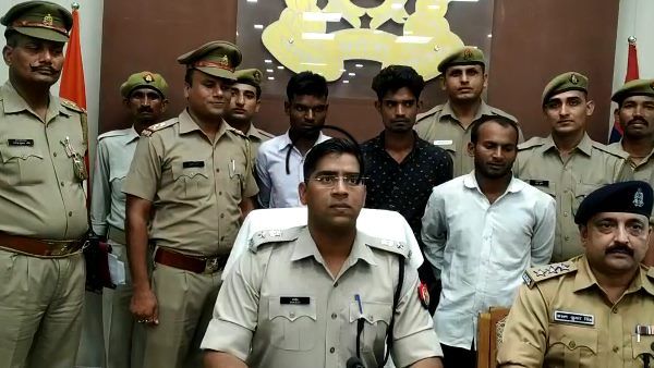 एक थप्पड़ का बदला लेने के लिए जीजा ने अपने साले और पत्नी को मार दिया, लाशें रोड किनारे फेंकीं