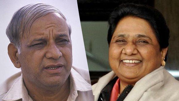 स्वयंभू मायावती के भाई-भतीजावाद ने एक दलित पार्टी का बंटाधार कर दिया!