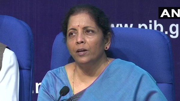 21 दिन में निर्मला सीतारमण की तीसरी प्रेस कॉन्फ्रेंस, बोलीं- चिंता की बात नहीं, किए ये बड़े ऐलान