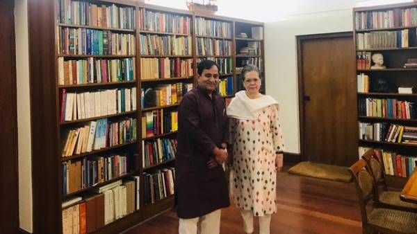 शकील अहमद ने सोनिया गांधी से की मुलाकात, हो सकती है घर वापसी