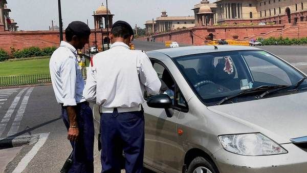 नए मोटर व्हीकल एक्ट के बाद ऑड-ईवन रूल तोड़ने पर होगा इतने हजार का तगड़ा जुर्माना