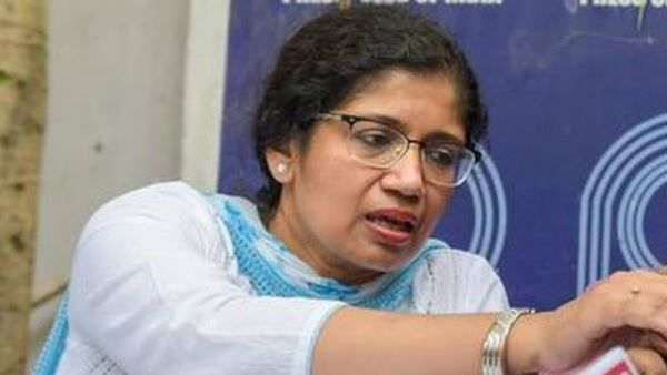 छेड़छाड़ की शिकायत पर छलका महिला आईएएस का दर्द, बोलीं- ऑफिस में मेरे साथ भी होता है दुर्व्यवहार