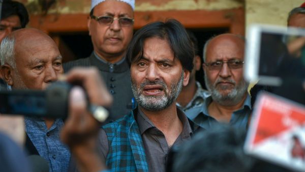 यासीन मलिक के समर्थन में उतरा पाकिस्तान, बौखलाहट में भारत को लेकर कही ये बात