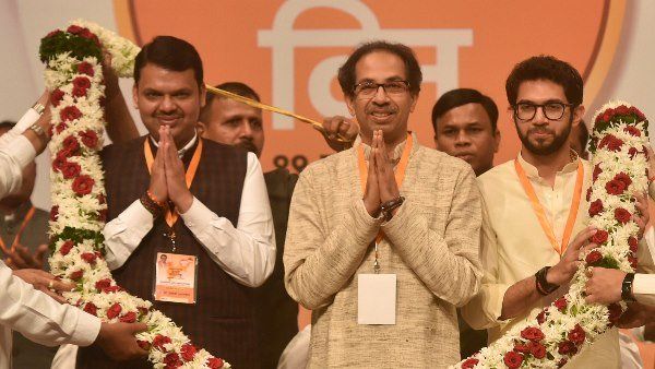 पिछले स्कोर की बराबरी में भी क्यों चूक गयीं भाजपा –शिवसेना?