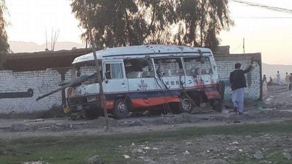 अफगानिस्तान: सेना के वाहन पर आतंकी हमला, 10 की मौत, 28 घायल