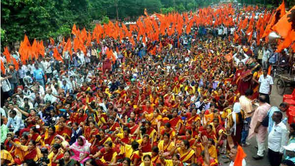 PSU के निजीकरण के खिलाफ मोदी सरकार के विरोध में उतरा RSS से जुड़ा ये धाकड़ संगठन