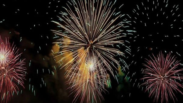 इस बार दिल्ली में दीवाली पर नहीं सुनाई देंगे बम, सिर्फ इन दो पटाखों को जलाने की अनुमति