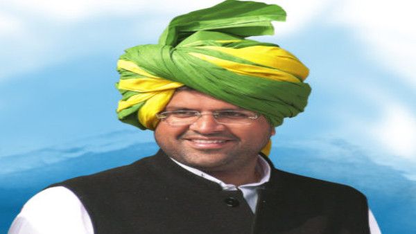 हरियाणा विधानसभा चुनाव: देश के सबसे युवा सांसद किंगमेकर दुष्यंत चौटाला लाना चाहते हैं रामराज्य