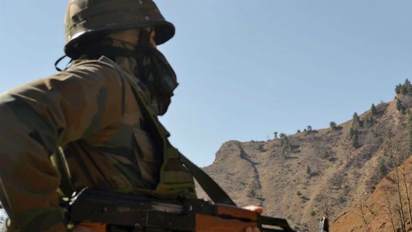 जवान की शहादत के बाद इंडियन आर्मी की PoK में सर्जिकल स्‍ट्राइक, नीलम घाटी और हाजीपीर में बड़ा नुकसान