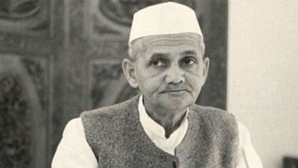 जब कद-काठी में 'कमजोर' लाल बहादुर शास्त्री के एक 'मजबूत' फैसले से पीछे हटने को मजबूर हुआ पाकिस्तान