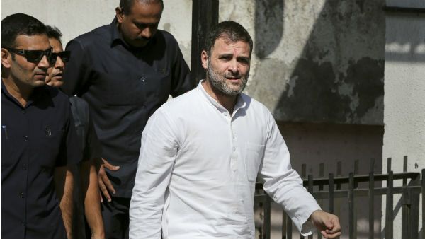 'मेडिटेशन' के लिए विदेश गए राहुल गांधी, बीजेपी बोली- भारत ने विश्व को सिखाया 'ध्यान', तो विदेश क्यों ?