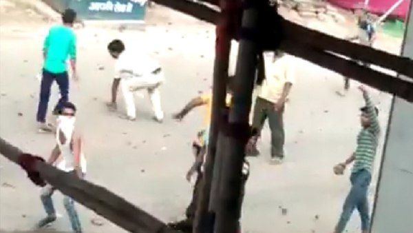 बिहार: जहानाबाद में मूर्ति विसर्जन के दौरान खूनी संघर्ष, जमकर हुई पत्थरबाजी