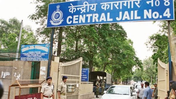 अब हर कोई ले पाएगा तिहाड़ जेल का अनुभव, बन रही है योजना