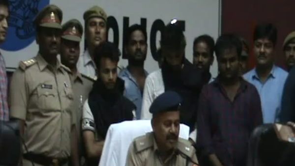 चोरी की वारदात को अंजाम देने के बाद नेपाल में मौज-मस्ती करता था ये गिरोह