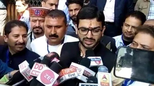 HP Bypoll Result 2019: धर्मशाला से जीते भाजपा के विशाल नैहरिया