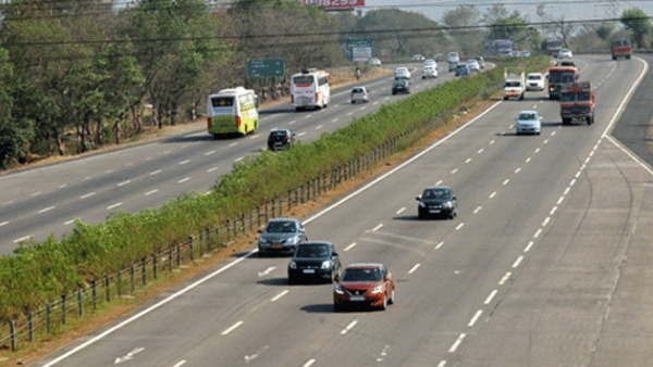 नेशनल हाईवे की टोल रसीदों को संभालकर रखने पर फ्री में मिलेंगी ये सुविधाएं