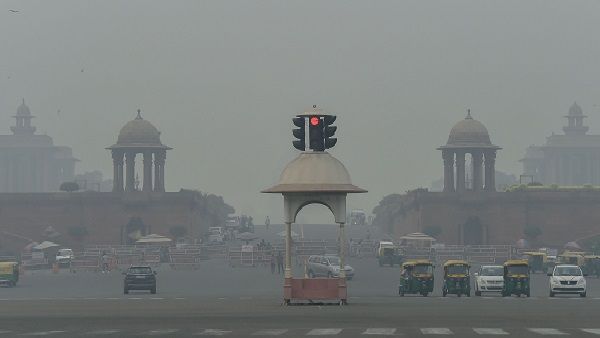Air Pollution: कब मिलेगी दिल्ली को प्रदूषण और धुंध की चादर से राहत, जानिए