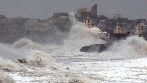 'महा' चक्रवात का रूख बदला, गुजरात के तटीय हिस्से प्रभावित हुए, अब 11 से 15 नवम्बर को लगेगा मेला