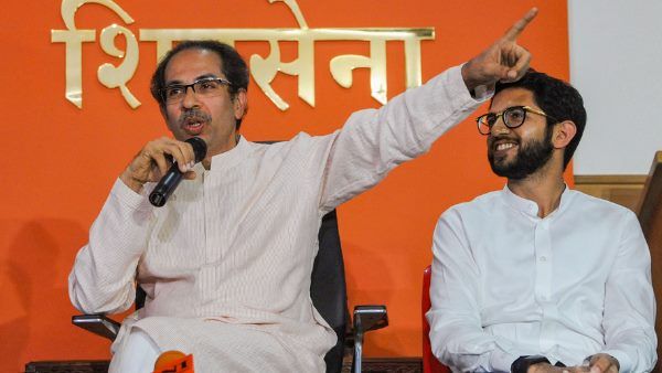 'सेकुलरिज्म' पर शिवसेना ने याद दिलाई बालासाहेब ठाकरे की पुरानी 'मांग'