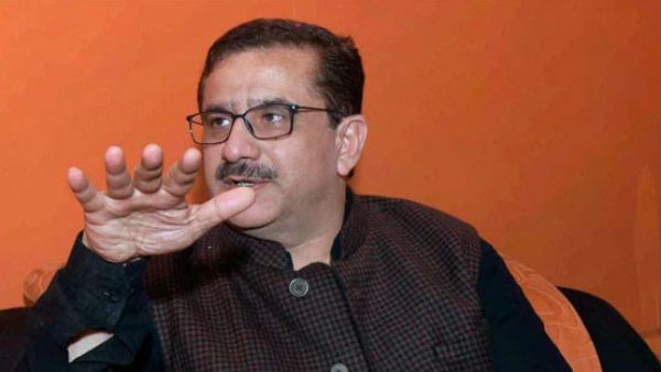 'बगदादी और ओवैसी में कोई फर्क नहीं, जुबान से फैला रहे आतंक'