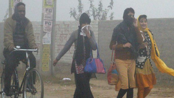 मौसम विभाग ने बताया- इस बार कब पड़ेगी हाड़ कंपाने वाली सर्दी