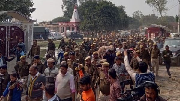 उन्नाव कांड: 'सात दिन के भीतर अभियुक्तों को सज़ा नहीं हुई तो...'- ग्राउंड रिपोर्ट