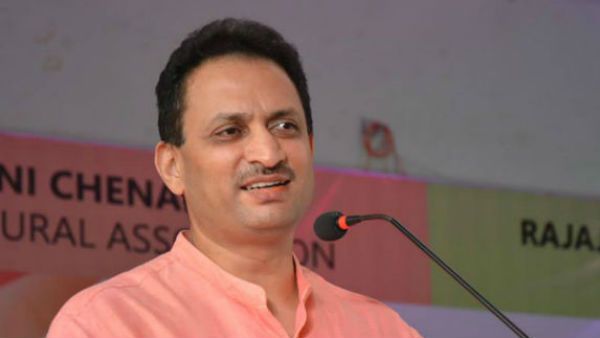 CAA Protest: अनंत हेगड़े के फिर बिगड़े बोल, कहा- गद्दार और भाड़े के विरोधियों को जल्द कूड़ेदान में फेंका जाएगा