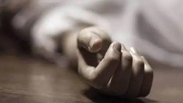 गुजरात: धर्मशाला की दीवार गिरने से पिता-पुत्र समेत 3 की मौत, 2 घायल