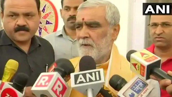 निर्मला सीतारमण के बाद अब अश्विनी चौबे ने दिया प्याज पर बेतुका बयान, कहा-मैंने कभी प्याज नहीं चखा