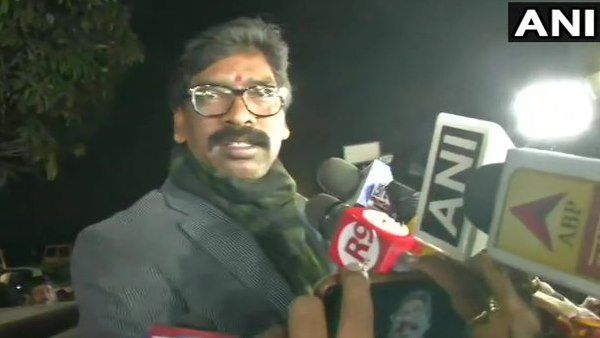 हेमंत सोरेन ने पेश किया सरकार बनाने का दावा, 29 को होगा शपथ समारोह