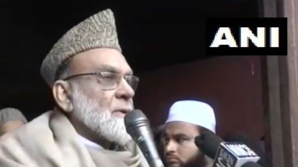 CAA: सरकार के समर्थन में उतरे जामा मस्जिद के शाही इमाम बुखारी, कहा-भारतीय मुसलमानों को डरने की जरूरत नहीं