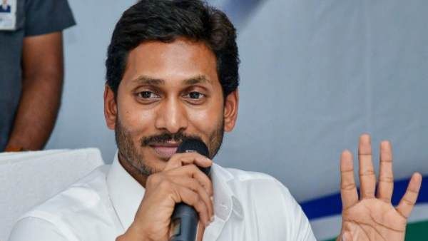 Hyderabad Encounter: आंध्रप्रदेश के सीएम ने केसीआर को सराहा, कहा- 'पुलिस ने कुछ भी गलत नहीं किया'