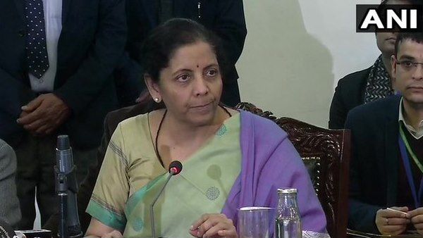 टैक्सपेयर्स को नए साल का तोहफा, इनकम टैक्स स्लैब में मोदी सरकार कर सकती है बड़ा बदलाव