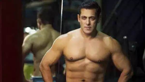 Salman Khan Birthday: इस वजह से सलमान पहली बार हुए शर्टलेस, 21 साल पुरानी है कहानी