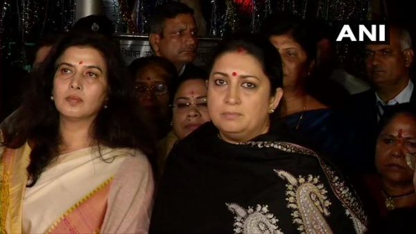 राहुल गांधी की बढ़ी मुश्किलें, माफी न मांगने पर स्मृति ईरानी ने चुनाव आयोग से की शिकायत