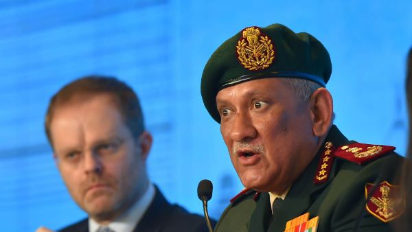 CDS जनरल रावत ने पाकिस्‍तान को किया आगाह- हर विकल्‍प के लिए तैयार हैं सेनाएं