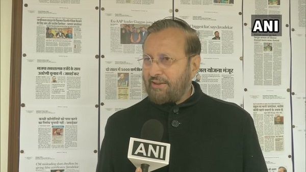 JNU Violence: कांग्रेस, कम्युनिस्ट और AAP विश्वविद्यालयों में हिंसा का माहौल तैयार करना चाहते हैं- जावड़ेकर