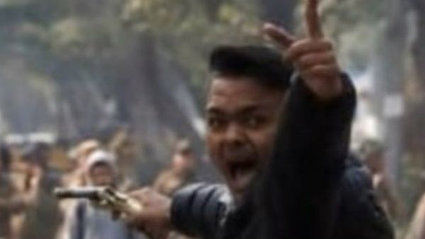 जामिया इलाके में फायरिंग करने वाले गोपाल की जेवर में है पान की दुकान, जानिए और भी बहुत कुछ