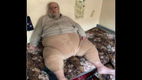 250 किलो के ISIS आतंकी को सोफे के साथ ट्रक में डालकर लेकर गई पुलिस