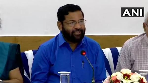 केरल टूरिज्म के मकर संक्रान्ति पर बीफ डिश शेयर करने को लेकर पर्यटन मंत्री ने दिया ये जवाब