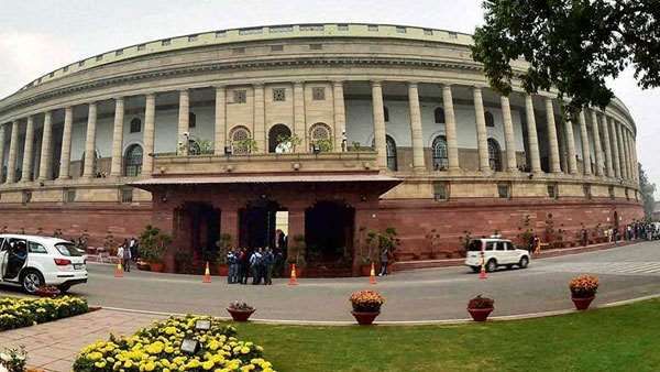 संसद की कैंटीन में क्या बंद हो जाएगा नॉन-वेज, मिलेगा सिर्फ शाकाहारी खाना?