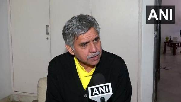 Delhi Election: कांग्रेस के स्टार कैंपेनरों की सूची से गायब है संदीप दीक्षित का नाम, खुद बताई वजह