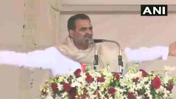 संजीव बालियान का विवादित बयान, JNU-जामिया में पश्चिम यूपी का कोटा तय कर दो, हम सबका इलाज कर देंगे